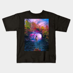 Arrival On Earth Kids T-Shirt